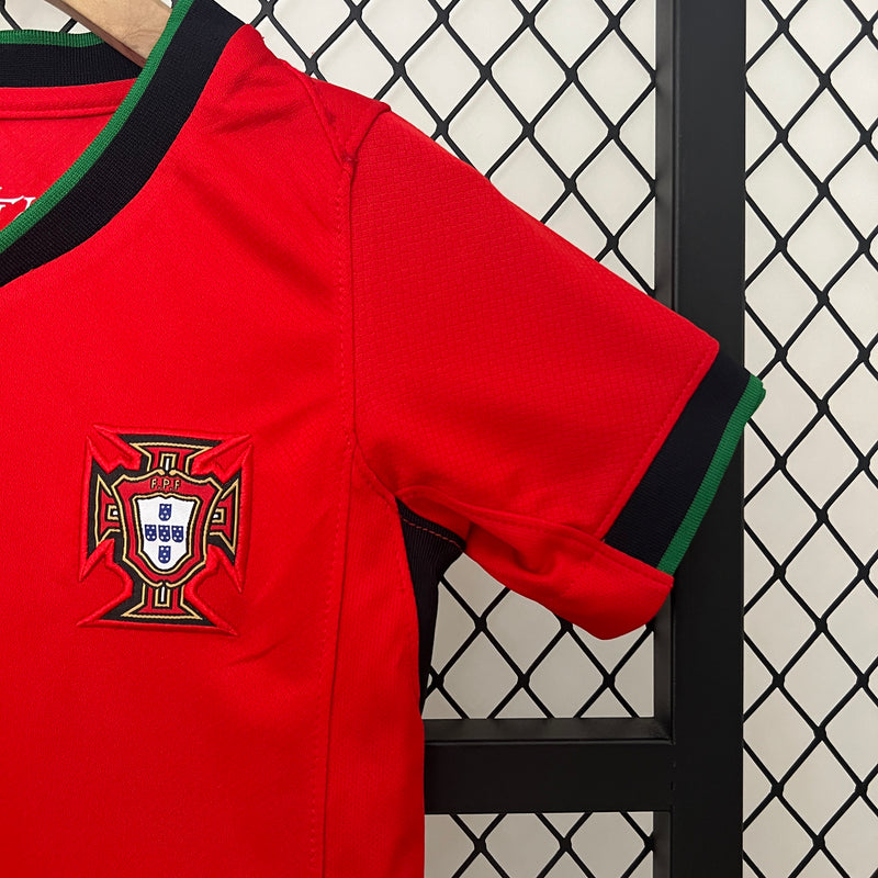 Kit Enfant Equipe Portugaise Domicile 2024/2025