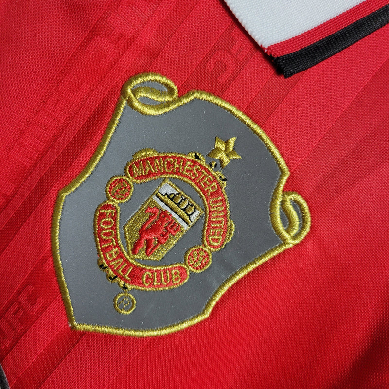 Camisola Manchester United Home 1999 - Retrô