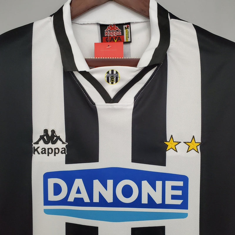 Camisola Juventus Home 94/95 - Retrô