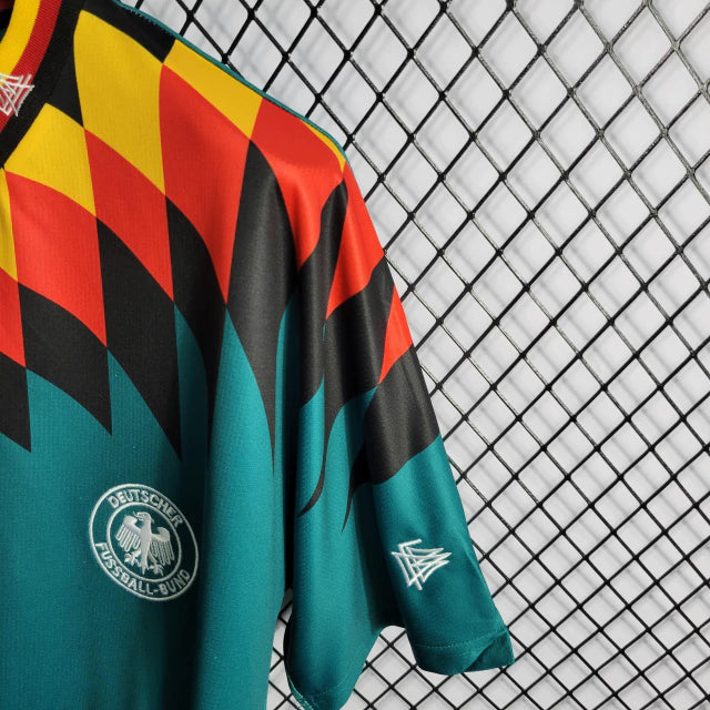 Maillot rétro de l'équipe nationale d'Allemagne à l'extérieur 1994 