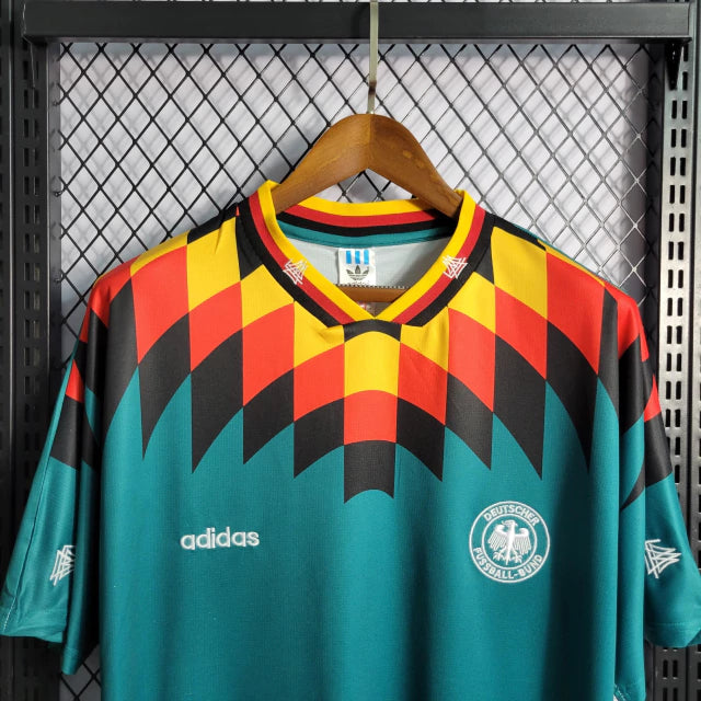 Maillot rétro de l'équipe nationale d'Allemagne à l'extérieur 1994 