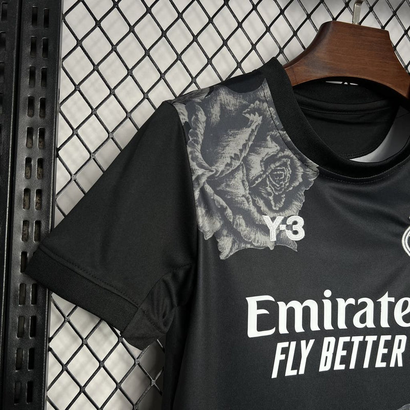 Kit Enfant Real Madrid Y3 Rose Édition Spéciale Noir 2024/2025 