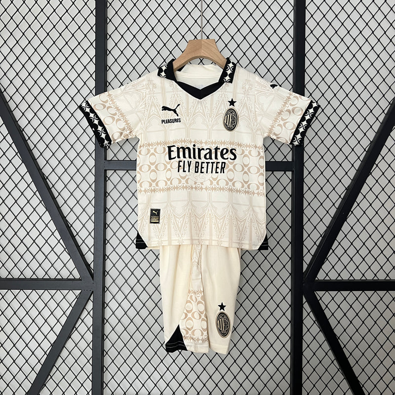 Kit Enfant Milan Pleasures Light 2024/2025 