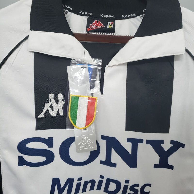 Camisola Juventus Home 97/98 - Retrô