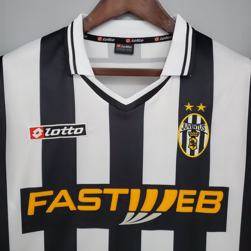 Camisola Juventus Home 01/02 - Retrô